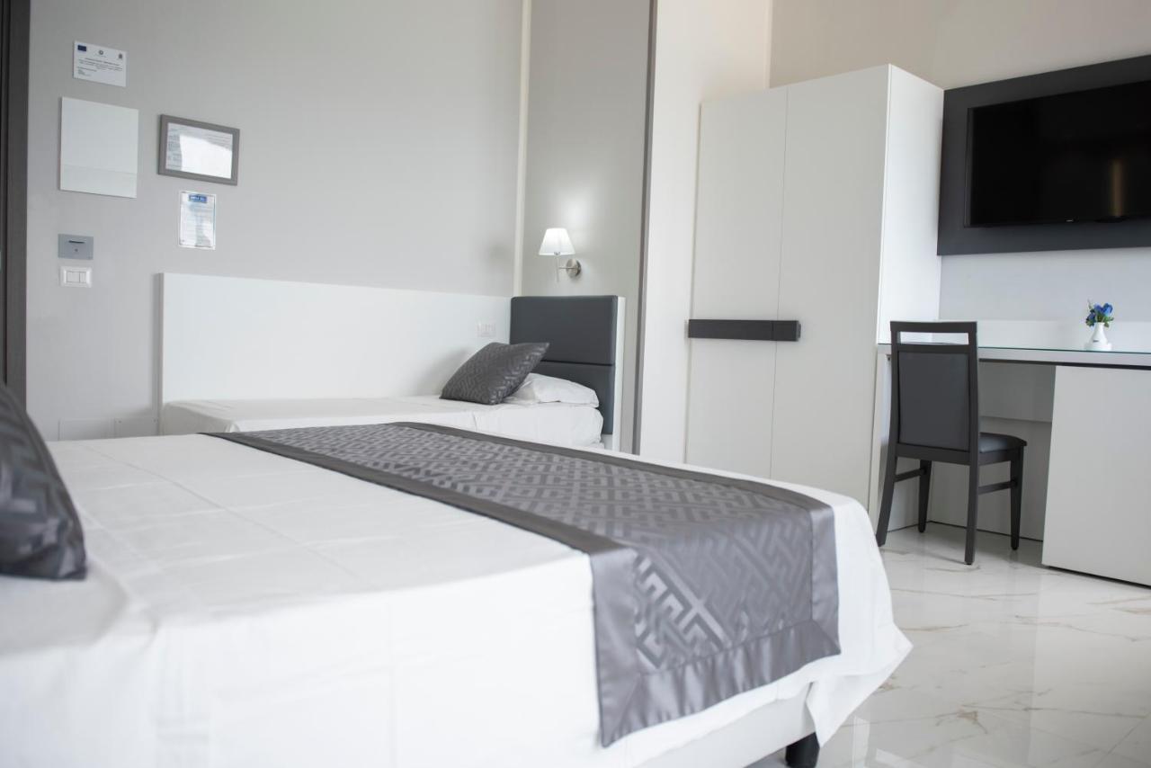 Hotel Blu Porto Cesareo Exterior photo