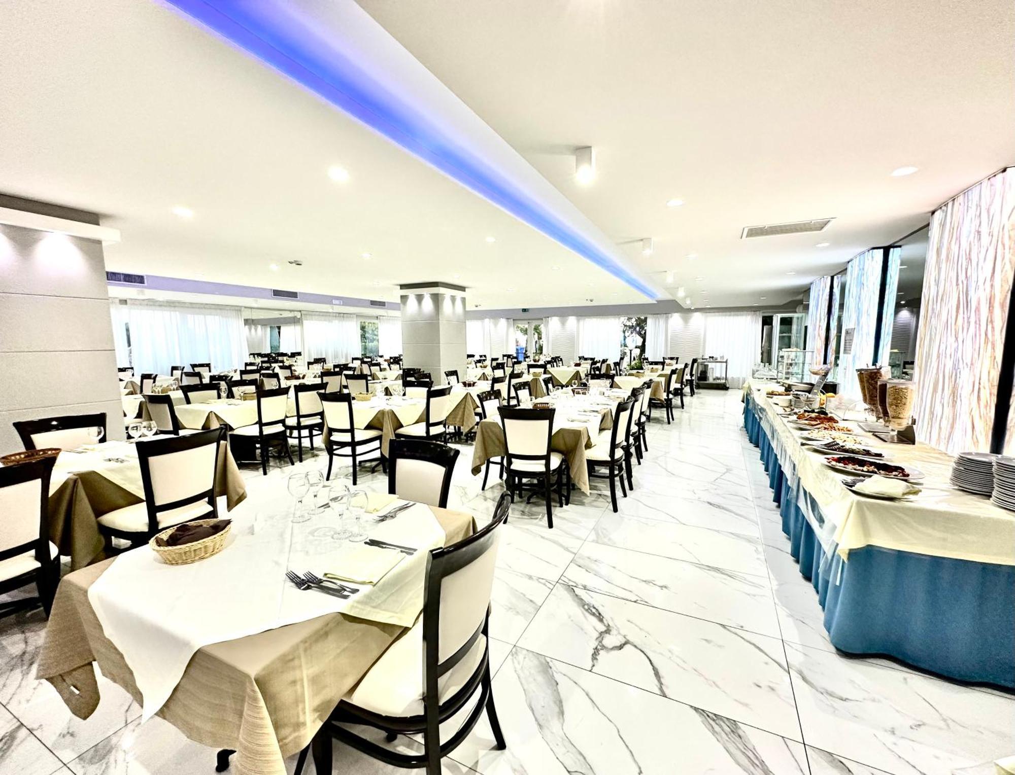 Hotel Blu Porto Cesareo Exterior photo