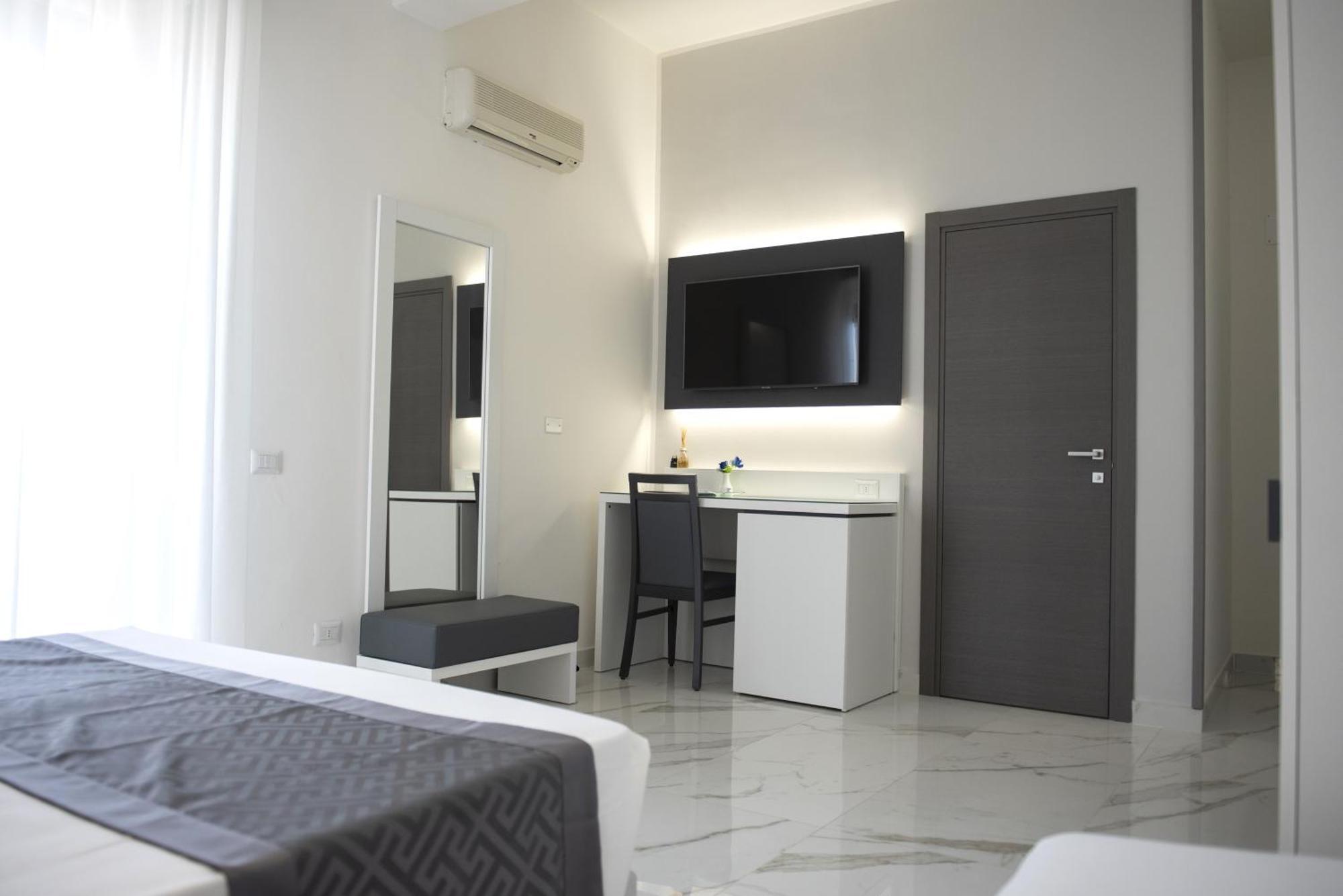 Hotel Blu Porto Cesareo Exterior photo